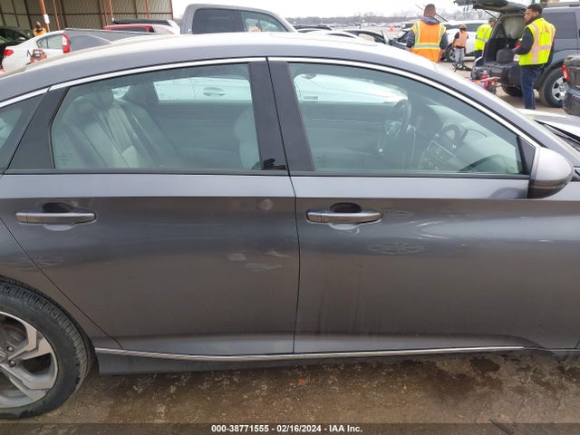 Honda ACCORD LX 2018 1HGCV1F12JA059133 Image 13