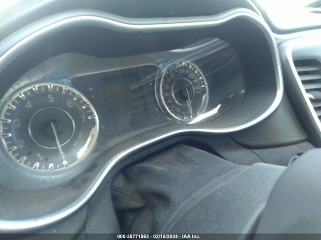Chrysler 200 Limited 2015 1C3CCCAB5FN562823 Image 7