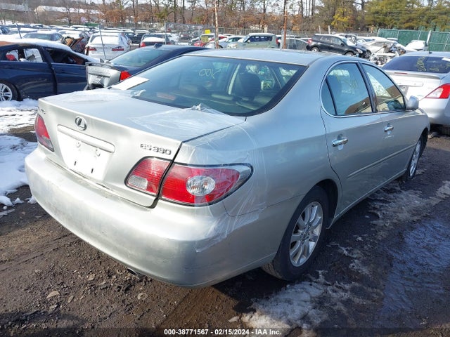 2004 LEXUS ES 330 VIN: JTHBA30G945038922