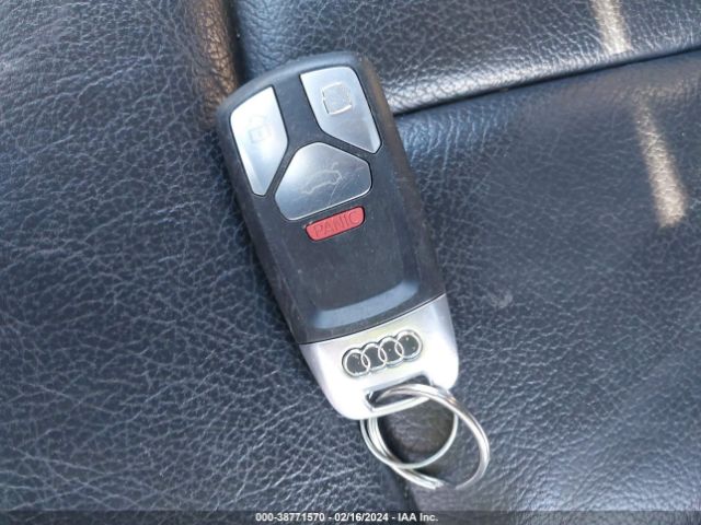 2019 AUDI A4 WAUENAF45KA006295 Photo 10