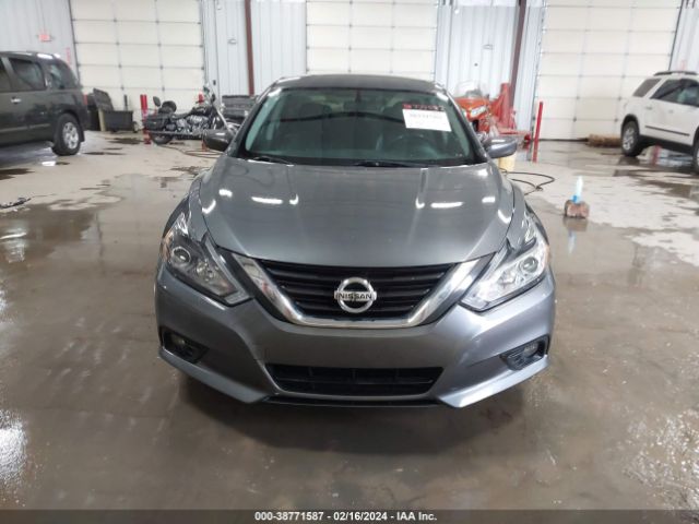 1N4AL3AP2JC139786 Nissan Altima 2.5 Sr