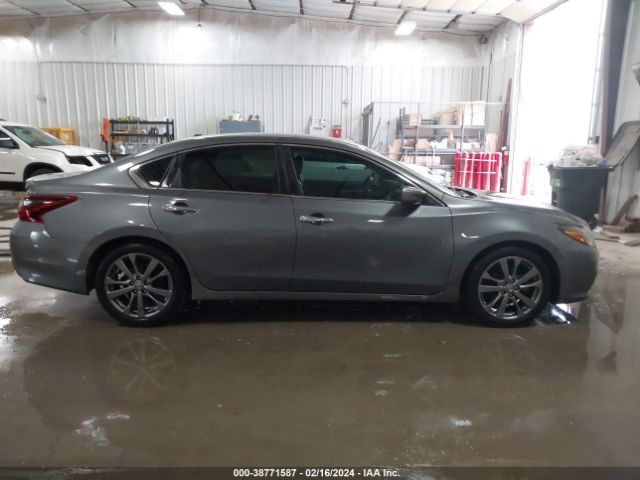 1N4AL3AP2JC139786 Nissan Altima 2.5 Sr