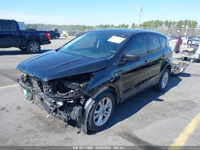 Ford ESCAPE S 2018 1FMCU0F70JUB36320 Image 2