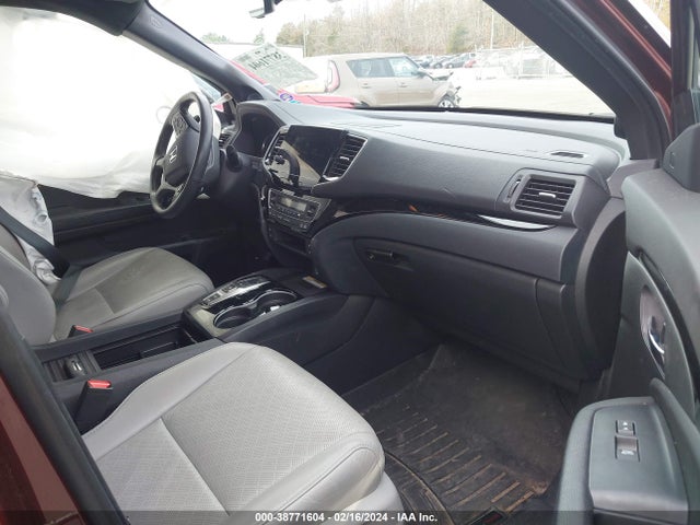 Honda Passport Elite 2019 5FNYF8H01KB010156 Image 5