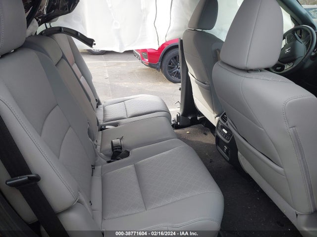 Honda Passport Elite 2019 5FNYF8H01KB010156 Image 8