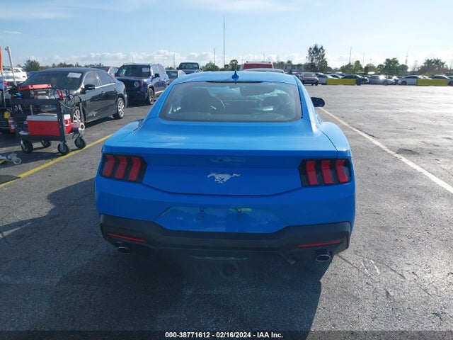 Ford Mustang Ecoboost Fastback 2024 1FA6P8TH2R5111807 Image 16