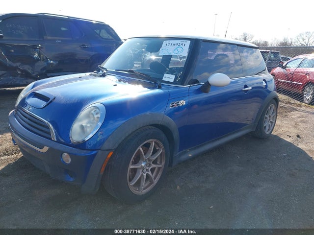 2005 MINI COOPER S WMWRE33555TG96524 Photo 1