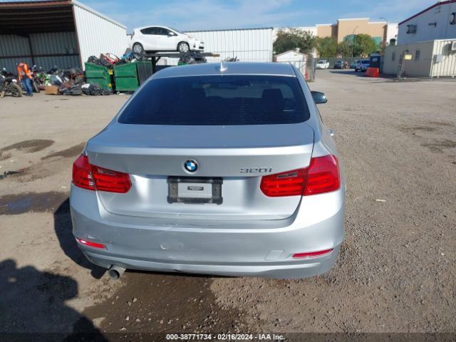 WBA3B1C57EPV79441 BMW 320i