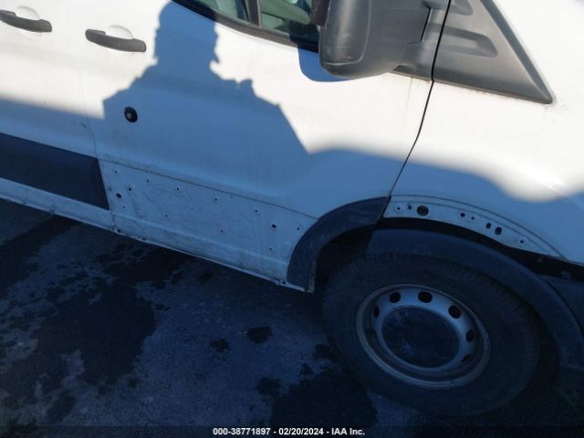 1FTYR1CM1HKB03151 Ford Transit-250