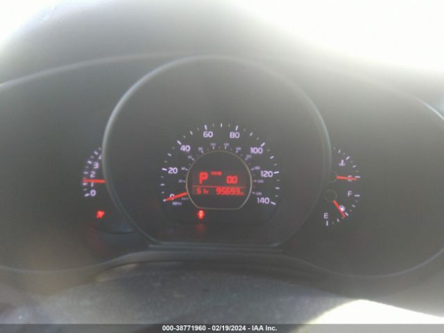 KNDJN2A24F7206651 KIA Soul