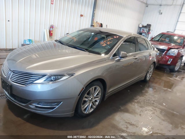 Lincoln MKZ 2015 3LN6L2J95FR617599 Image 2
