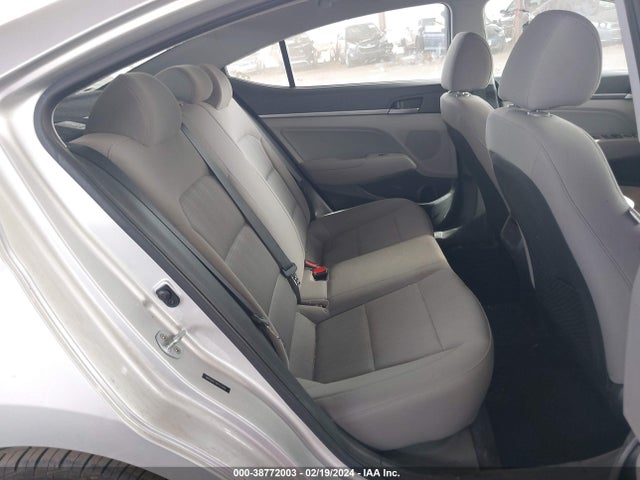Hyundai ELANTRA SE 2017 5NPD84LFXHH115429 Image 8