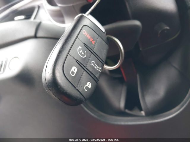 2C3CDZBT9KH705301 Dodge Challenger R/t