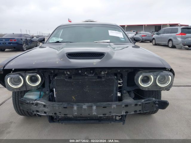 2C3CDZBT9KH705301 Dodge Challenger R/t