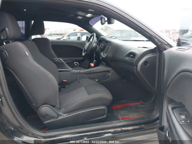 2C3CDZBT9KH705301 Dodge Challenger R/t