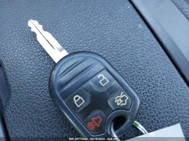 1ZVBP8CF0E5209779 Ford Mustang Gt Premium