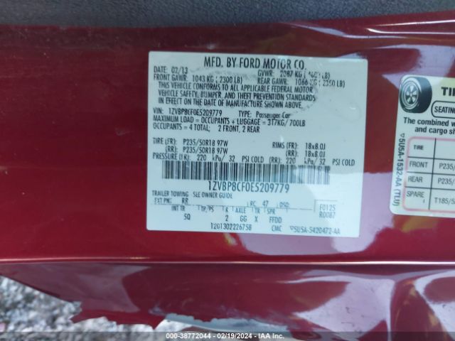 1ZVBP8CF0E5209779 Ford Mustang Gt Premium