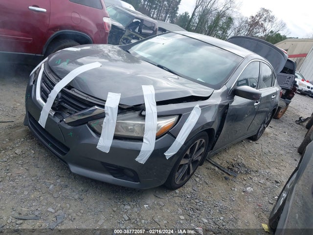 Nissan Altima 2.5 Sr 2017 1N4AL3AP5HC109028 Image 2