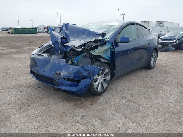 2024 TESLA MODEL Y 7SAYGAEE1RF981921 Photo 1