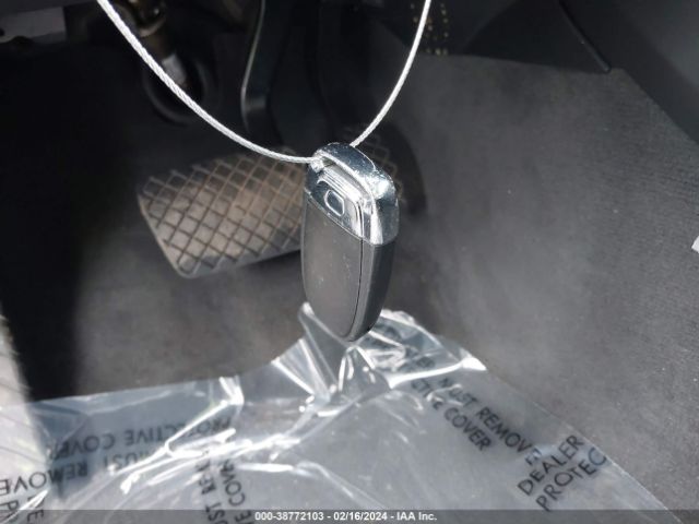 WA1LFAFP2FA038560 Audi Q5 2.0t Premium