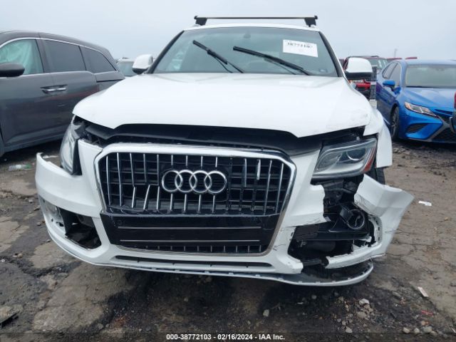 WA1LFAFP2FA038560 Audi Q5 2.0t Premium