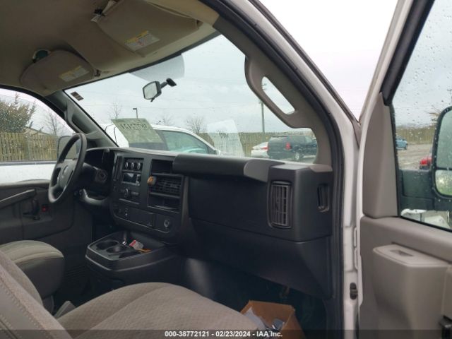 1GTW7AFFXH1910882 GMC Savana 2500 Work Van