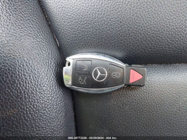 WDCTG4EB9FJ111380 Mercedes-Benz GLA 250