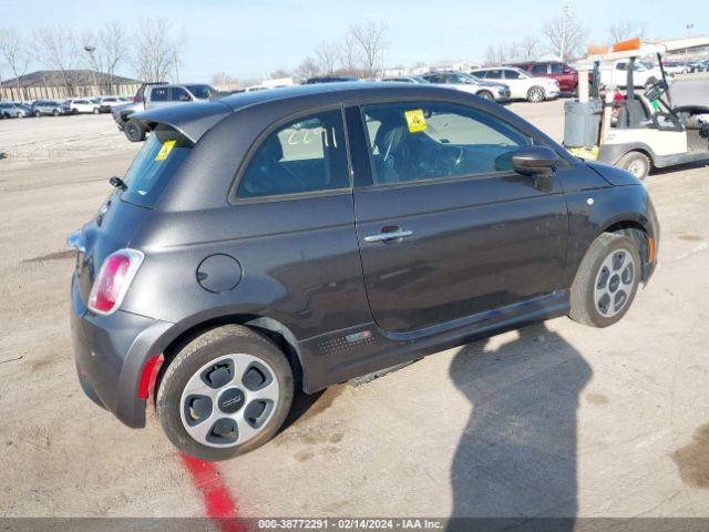 2016 FIAT 500E 3C3CFFGE1GT113652 Photo 3