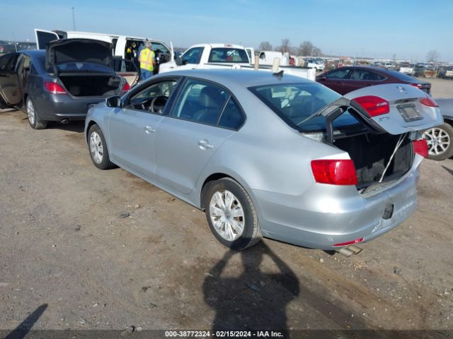 3VWD07AJXEM251398 Volkswagen Jetta 1.8t Se