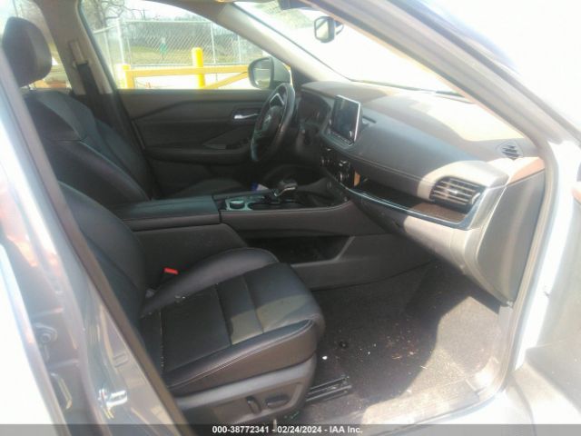 5N1BT3CB1NC689675 Nissan Rogue Sl Intelligent Awd