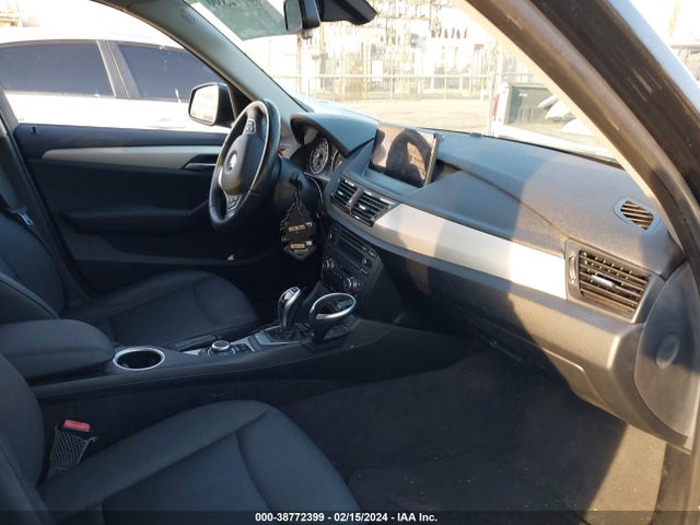 BMW X1 Sdrive28i 2015 WBAVM1C59FV315850 Image 5