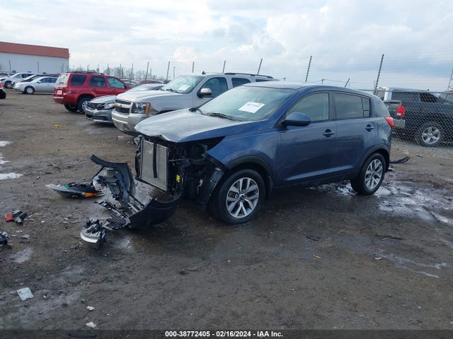 KIA Sportage Lx 2016 KNDPB3AC4G7810171 Image 2