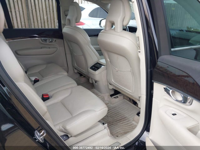 Volvo Xc90 T6 Momentum 2016 YV4A22PK7G1024945 Image 8