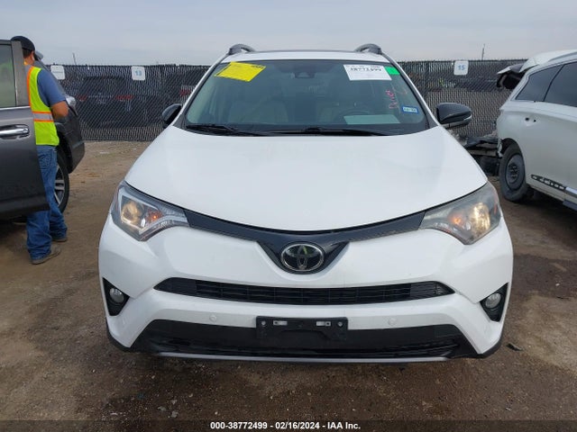 Toyota Rav4 Adventure 2018 2T3RFREV8JW724482 Image 12