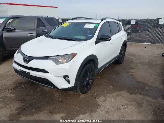 Toyota Rav4 Adventure 2018 2T3RFREV8JW724482 Image 2