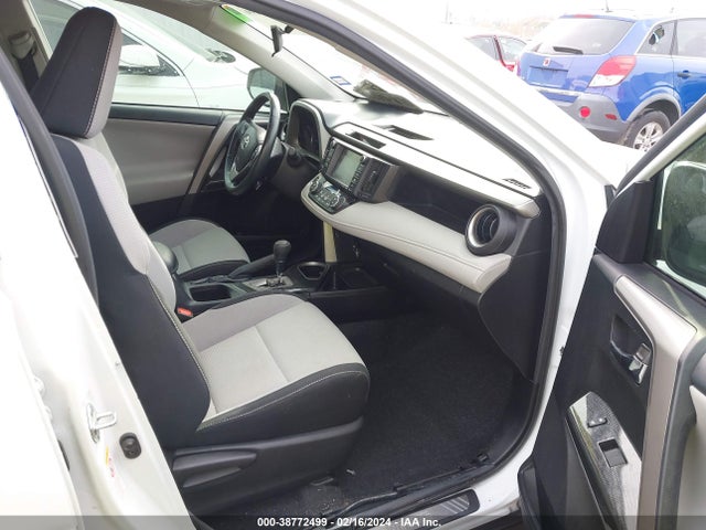 Toyota Rav4 Adventure 2018 2T3RFREV8JW724482 Image 5