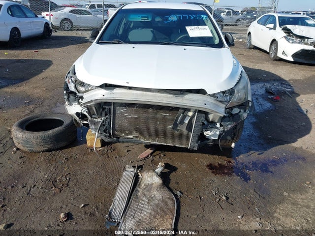 Chevrolet Cruze Ls Auto 2014 1G1PA5SH8E7166995 Image 6