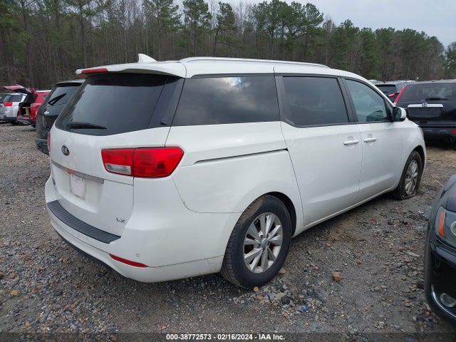 KIA SEDONA LX 2016 KNDMB5C11G6198835 Image 4
