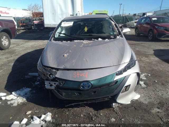 Toyota Prius Prime Plus 2017 JTDKARFP4H3006151 Image 13