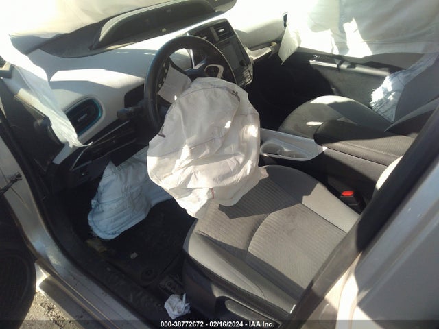 Toyota Prius Prime Plus 2017 JTDKARFP4H3006151 Image 5
