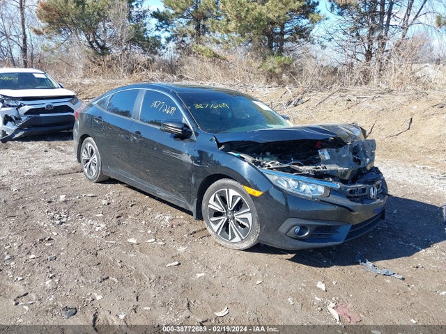 2016 19XFC1F75GE025781 main image