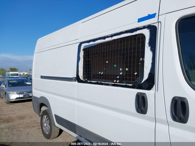 2018 Ram Promaster 2500 High Roof 159 Wb მანქანა იყიდება აუქციონზე, vin: 3C6TRVDG0JE111719, აუქციონის ნომერი: 38772823