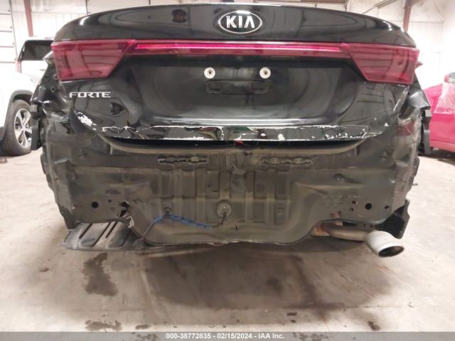 3KPF24AD5KE083741 KIA Forte Lxs