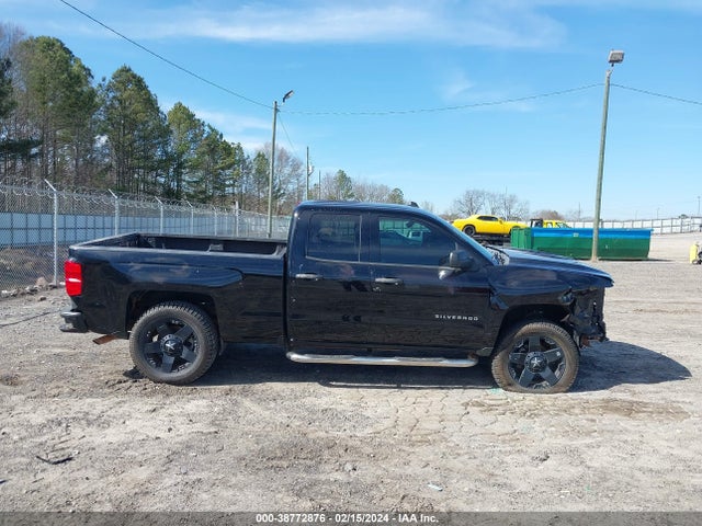 Chevrolet Silverado 1500 Custom 2018 1GCRCPEC1JZ105556 Image 14