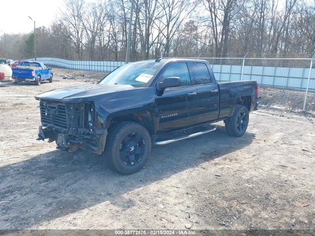 Chevrolet Silverado 1500 Custom 2018 1GCRCPEC1JZ105556 Image 2