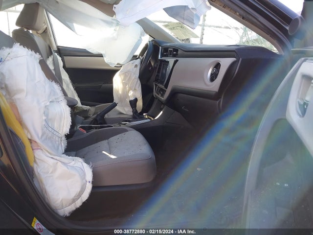 Toyota COROLLA LE 2017 5YFBURHE6HP641429 Image 5