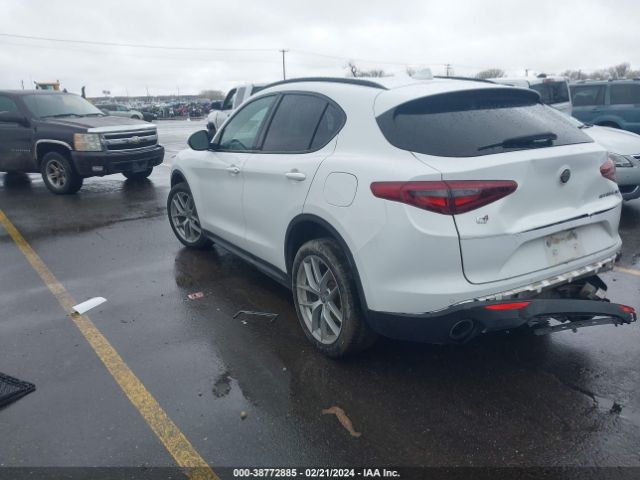 ZASFAKNN5J7B82804 Alfa Romeo Stelvio Ti Sport Awd