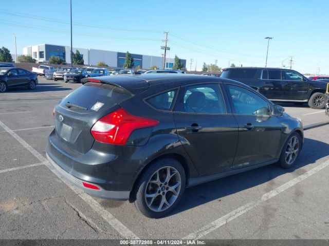 1FADP3K23EL210388 Ford FOCUS SE
