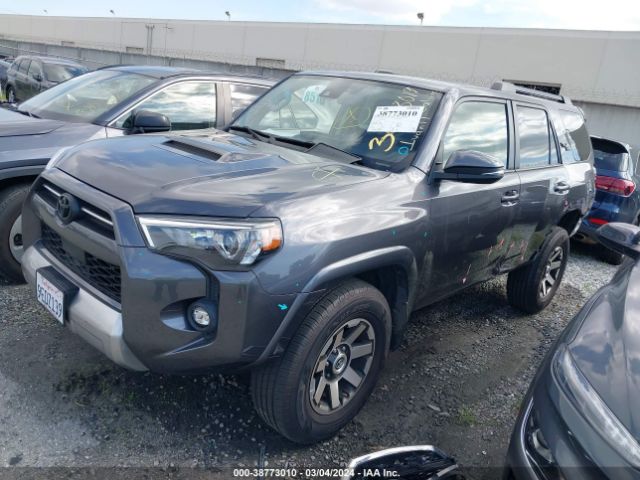 2021 TOYOTA 4RUNNER JTERU5JR1M5932668 Photo 1