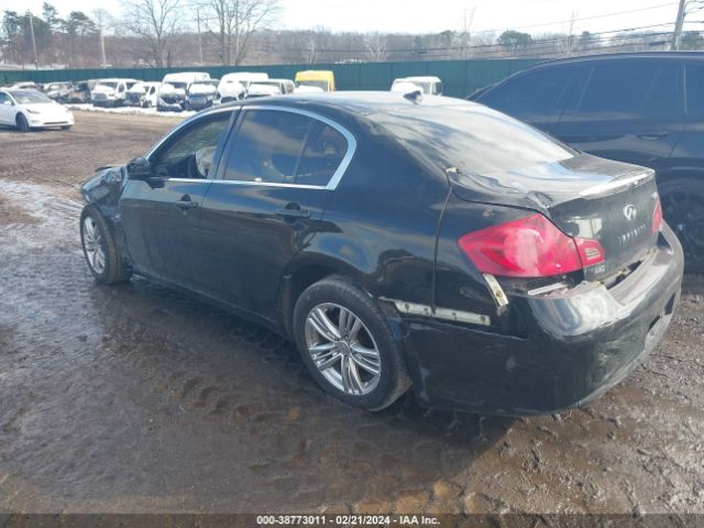 JN1CV6AR9FM523908 Infiniti Q40